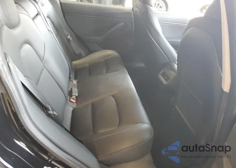 2018 Tesla Model 3 из США, поврежденный, VIN 5YJ3E1EAXJF152280